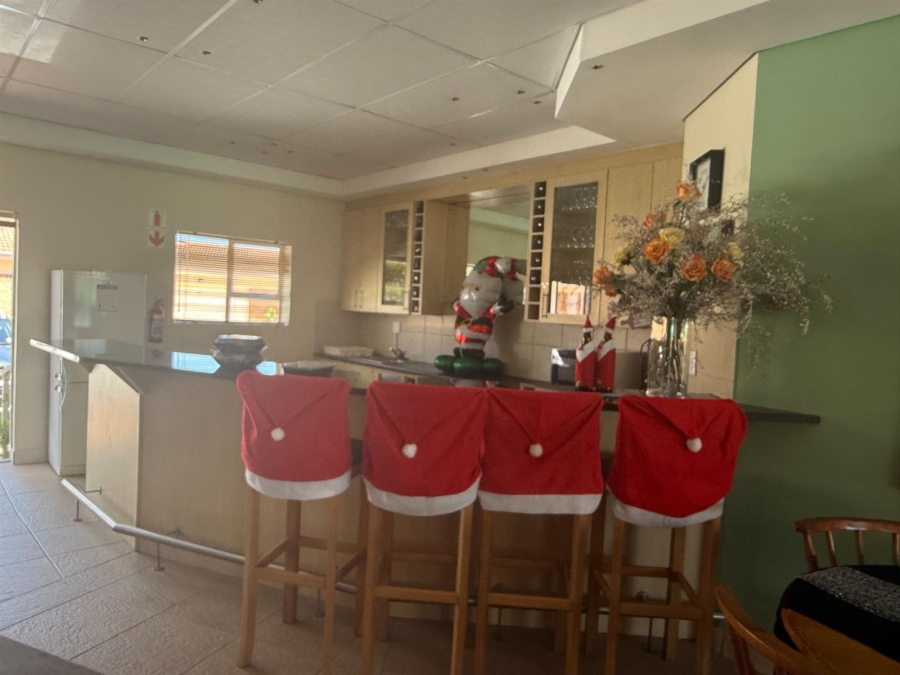 To Let 1 Bedroom Property for Rent in Welgelegen 1 Western Cape